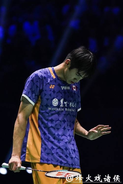 石宇奇2-1逆转赖浩俊晋级羽毛球世锦赛男单决赛