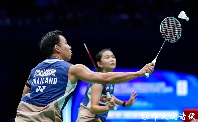 中国羽毛球大师赛:两对中国混双组合止步半决赛 中国羽毛球大师赛:两对中国混双组合止步半决赛